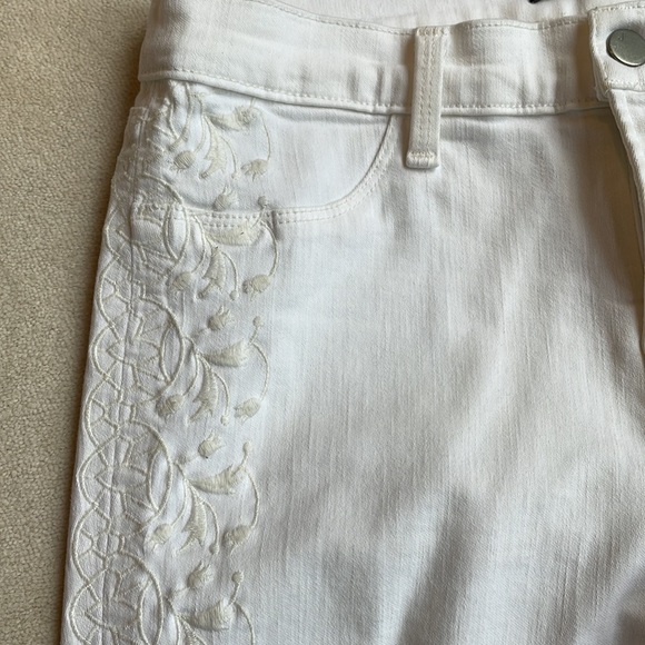 J BRAND WHITE jeans size 29 - Picture 2 of 9